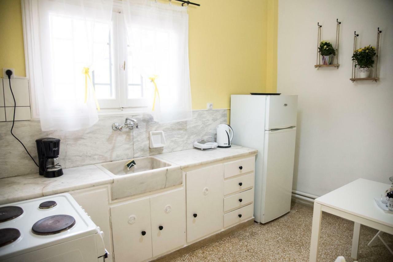 Cobalt Apartment Near Athens Airport Artemida  Buitenkant foto