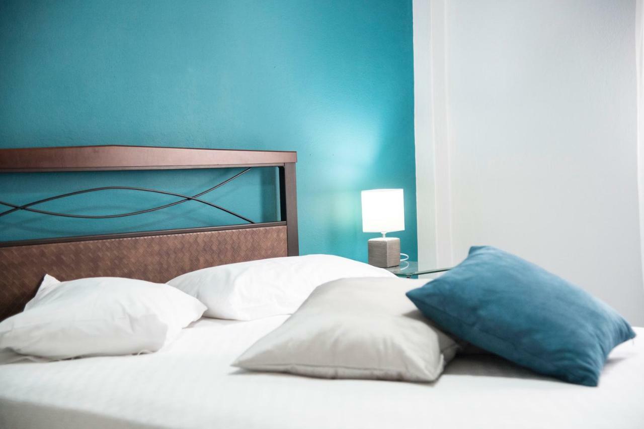 Cobalt Apartment Near Athens Airport Artemida  Buitenkant foto