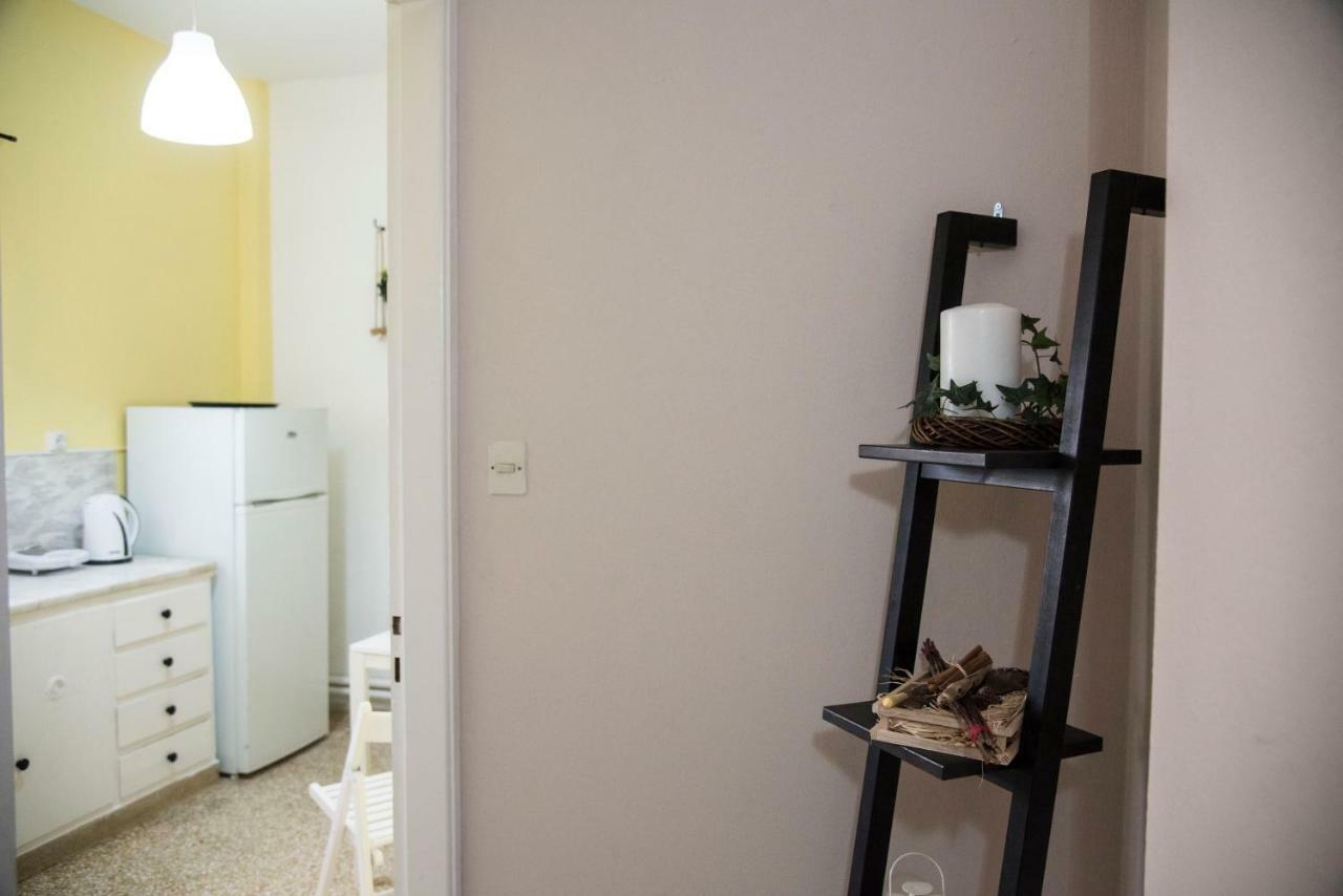 Cobalt Apartment Near Athens Airport Artemida  Buitenkant foto